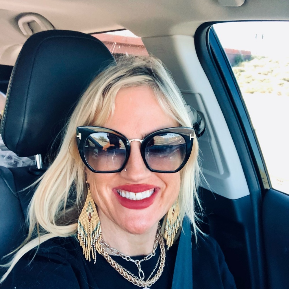 Meet your Posher, Erin